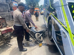 Kecelakaan Maut di Denpasar, Pemotor Tewas Terlindas Bus