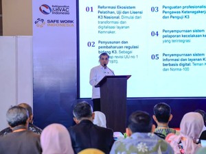 Menaker Dorong Reformasi Ekosistem dalam Sertifikasi K3