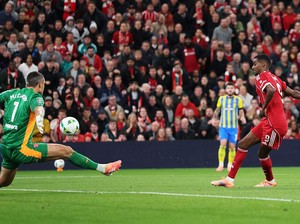 Kata-kata Alexander Isak Usai Cetak Gol Pertama buat Liverpool