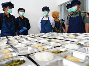 72,8% Responden Survei Indikator Politik Puas Soal MBG, BGN Target 100%