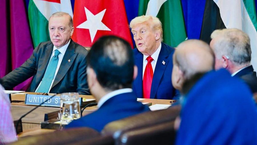 Presiden Republik Indonesia Prabowo Subianto menghadiri Multilateral Meeting on the Middle East atas undangan Presiden Amerika Serikat Donald Trump di Ruang Konsultasi Dewan Keamanan PBB, New York, Selasa (23/9/2025). (Dok. Biro Pers Sekretariat Presiden/Laily Rachev)