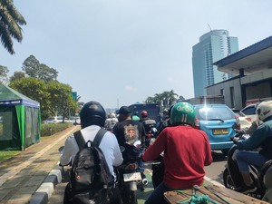 Situasi Terkini Lalu Lintas Jelang Aksi Hari Tani di Depan DPR