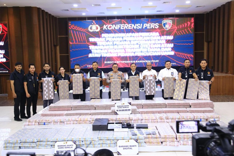 Direktorat Tindak Pidana Ekonomi Khusus (Dittipideksus) Bareskrim Polri berhasil membongkar jaringan sindikat pembobolan rekening bank dormant dengan total kerugian mencapai Rp204 miliar. (Dok. Bareskrim Polri)