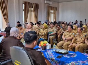 Jauh dari Stigma Kaku, Jaksa di Kepahiang Turun ke Sawah-Dampingi Warga