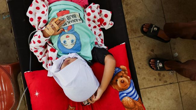 OJK Buka Opsi Garap Asuransi MBG, Tapi...