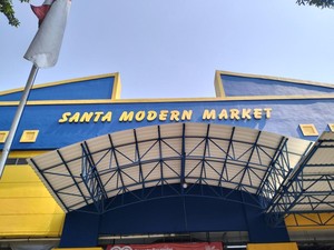 Unik Banget! Pasar Santa, Surga Buku Lawas Hingga Vinyl