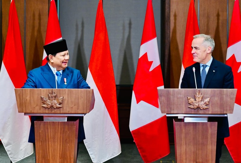 Presiden Indonesia Prabowo Subianto bersama Perdana Menteri Kanada Mark Carney menggelar konferensi pers bersama usai pertemuan tatap muka di West Block, Parliament Hill, Ottawa, pada Rabu (24/9/2025). (Dok. Biro Pers Sekretariat Presiden/Laily Rachev)