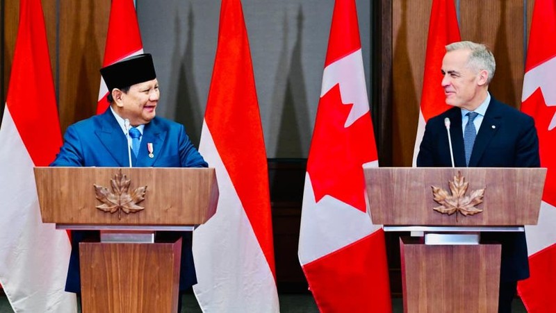 Presiden Indonesia Prabowo Subianto bersama Perdana Menteri Kanada Mark Carney menggelar konferensi pers bersama usai pertemuan tatap muka di West Block, Parliament Hill, Ottawa, pada Rabu (24/9/2025). (Dok. Biro Pers Sekretariat Presiden/Laily Rachev)