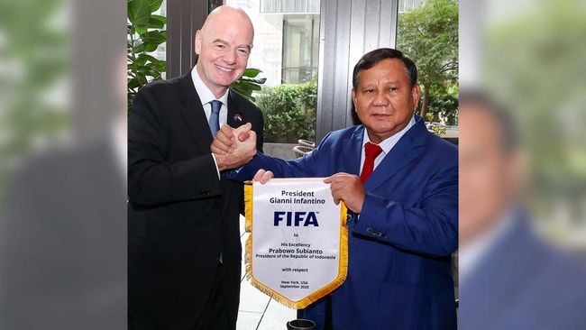 Prabowo Temui Presiden FIFA di New York, Singgung Erick Thohir