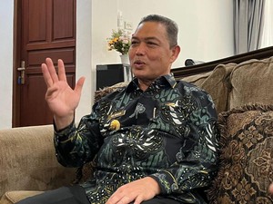 Tanggapi Bocah Kritik Jalan Rusak Sepauk, Gubernur Kalbar: Ada Pemainnya
