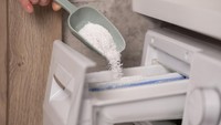 Sering Salah Takaran Detergen? Coba Beralih ke Detergen Kapsul 5in1
