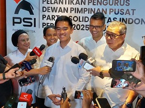 Menanti Hari Baik untuk Kaesang Umumkan Sosok Bapak J