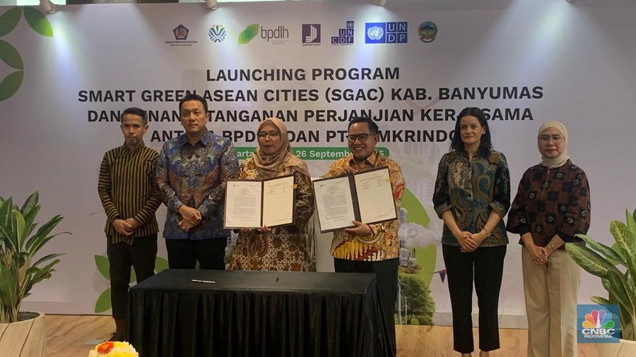 Launching Program Smart Green ASEAN Cities (SGAC) Kabupaten Banyumas dan Penandatanganan Perjanjian Kerja Sama Antara BPDLH dan PT Jamkrindo di Jakarta, Jumat (26/9/2025). (CNBC Indonesia/Fergi)