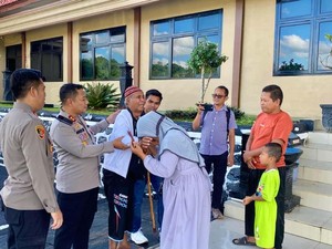 Haru, Polisi Babel Pertemukan Anak-Ayah yang Terpisah 20 Tahun