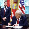 Perang Dagang Baru Mulai Lagi 1 Oktober, Trump Naikkan Tarif 25-100%