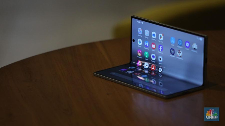 Samsung Galaxy Z Fold7. (CNBC Indonesia/Tri Susilo)