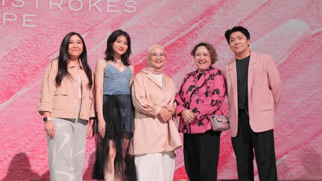 Kolaborasi ASHTA dan 13 Seniman Perempuan Cegah Kanker Payudara