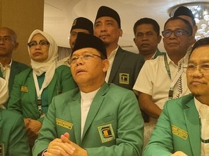 Menkum Resmi Teken SK Kepengurusan PPP Ketum Mardiono