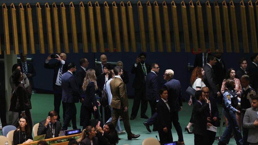A screen displays Israeli Prime Minister Benjamin Netanyahu during his address, at the 80th United Nations General Assembly (UNGA) at U.N. headquarters in New York City, U.S., September 26, 2025. REUTERS/Jeenah Moon