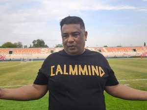 Derby Oranye, Duel Sengit Papan Atas