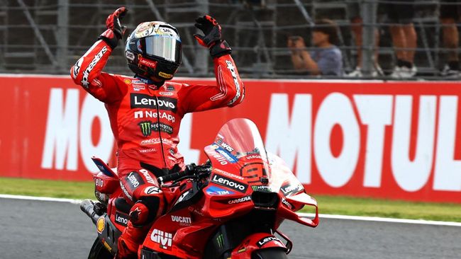 Saat Marquez Menangis usai Pastikan Gelar Juara Dunia MotoGP 2025