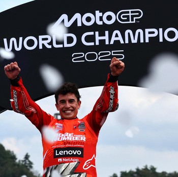 Detik-Detik Marc Marquez Juara Dunia Usai Balapan di Motegi Jepang