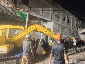 Alat Berat Mulai Dikerahkan untuk Evakuasi Korban Ponpes Ambruk di Sidoarjo