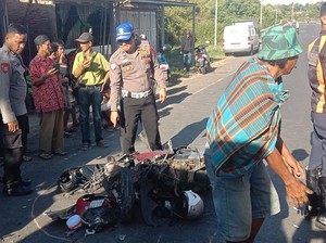 Kronologi Kakak-Adik Tewas Usai Motor Tabrakan dengan Mobil Boks di Bantaeng