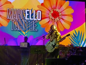 Ello Tumpahkan Rindu Lewat Lagu Sang Ibu