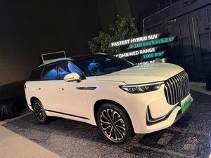 Biar Paham! Ini Beda Mobil Hybrid dan Plug-in Hybrid