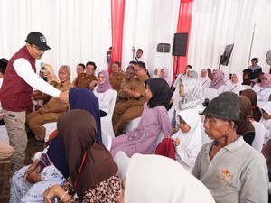 Jelang MPLS, Gus Ipul Dialog dengan Calon Siswa Sekolah Rakyat Indramayu