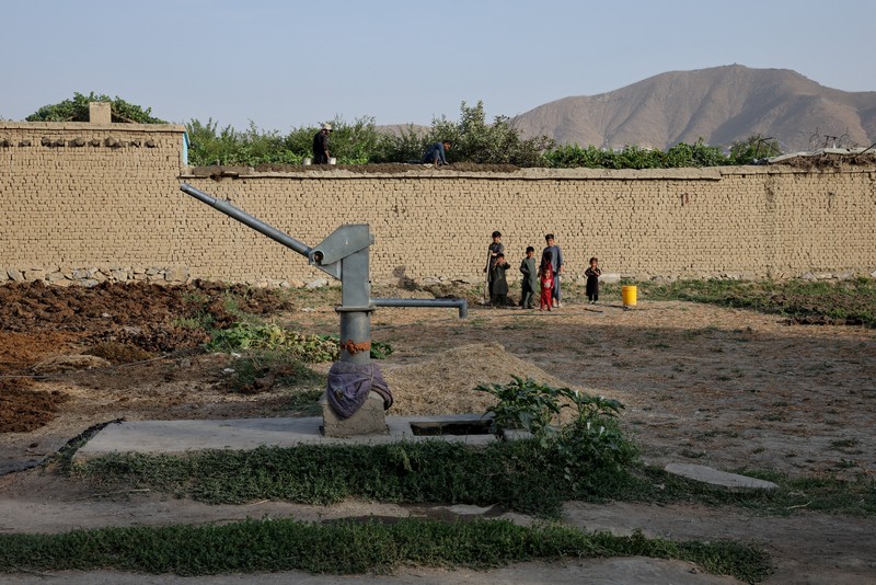 Kondisi saat terjadi krisis air parah di Kabul, Afghanistan, Senin (29/9/2025). (REUTERS/Sayed Hassib) Kondisi saat terjadi krisis air parah di Kabul, Afghanistan, Senin (29/9/2025). (REUTERS/Sayed Hassib)