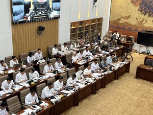 Pemerintah Temukan Enam Merek Jual Gula Industri