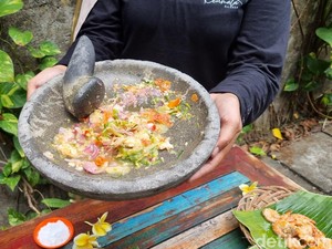 Huah! Pedasnya Sambal Ganja di Warung Bantul yang Bikin Lahap Makan
