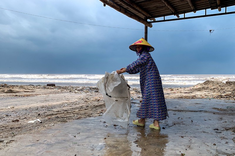 Suasana setelah Topan Bualoi melanda Provinsi Nghe An, Vietnam, Senin (29/9/2025). (REUTERS/Thinh Nguyen) Suasana setelah Topan Bualoi melanda Provinsi Nghe An, Vietnam, Senin (29/9/2025). (REUTERS/Thinh Nguyen)