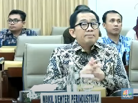 Wamenperin Ungkap Kontribusi Industri Rokok Lebih Besar dari BUMN