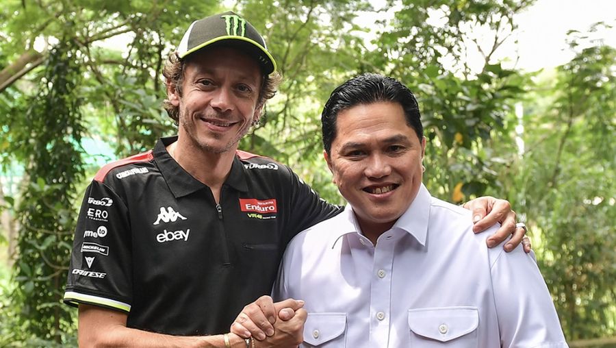 Menpora Erick Thohir dan Valentino Rossi. (Instagram/erickthohir)