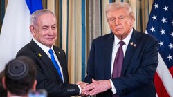 Trump Bakal Dukung Israel Serang Iran Jika Diplomasi Nuklir Gagal