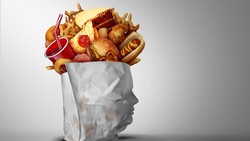 Terlalu Sering Makan UPF? Dokter Gizi Ungkap Risikonya