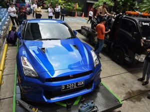 Tunggangan Mewah Kasus Noel Dipindah Agar Tetap Kinclong Bila Dilelang