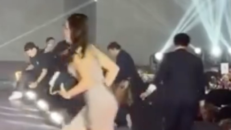 Gempa bumi 6,9 M yang melanda Filipina pada Selasa (30/9) malam mengguncang kontes kecantikan Miss Asia Pacific 2025 yang digelar di Cebu. (Instagram/pageantempress)