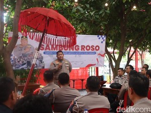 Kapolres Pasuruan Terima Curhat Anggota soal Kerja hingga Keluarga