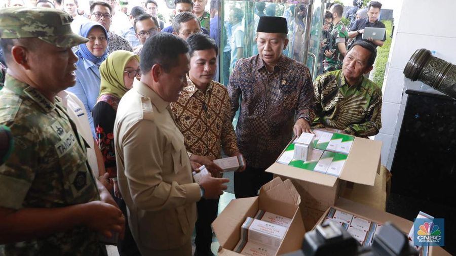 Launching Multivitamin dalam rangka mendukung program makan bergizi gratis, Rabu (1/10/2025). (CNBC Indonesia/Muhammad Sabki)