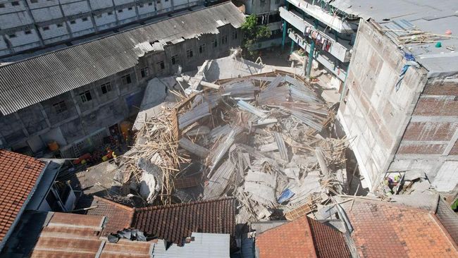 Menteri PU Ikut Berduka, Buka Suara Soal Ambruknya Ponpes di Sidoarjo