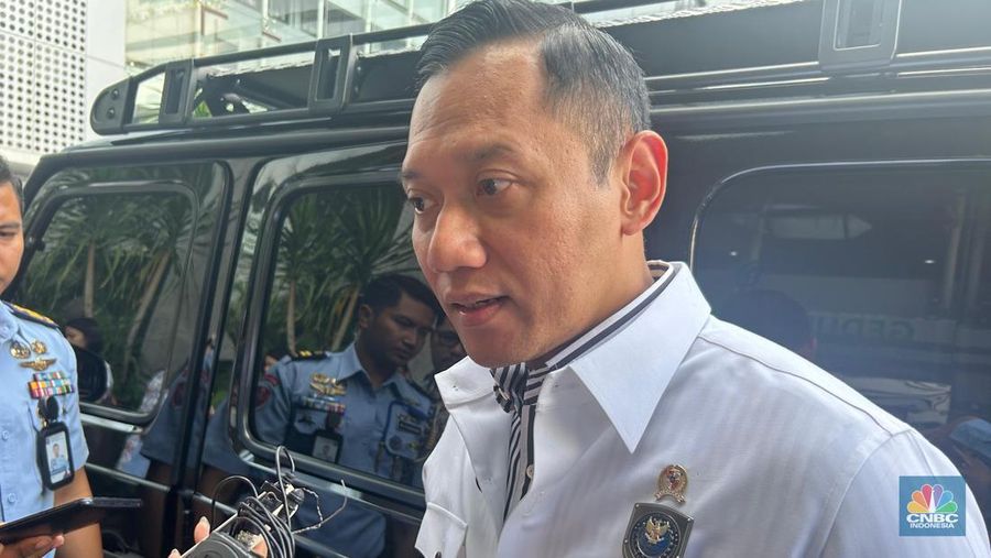 Menko Bidang Infrastruktur dan Pembangunan Kewilayahan Agus Harimurti Yudhoyono (AHY). (CNBC Indonesia/Zefanya Aprilia)