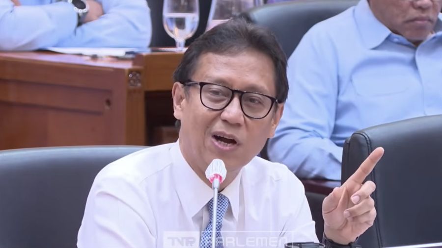 Menteri Kesehatan, Budi Gunadi Sadikin saat mengikuti rapat kerja dengan Komisi IX DPR RI di Jakarta, Rabu (1/10/2025). (Tangkapan Layar Youtube/DPR RI)