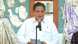 Video: Update Stimulus 8+4+5, Airlangga: Program Magang Per 15 Oktober