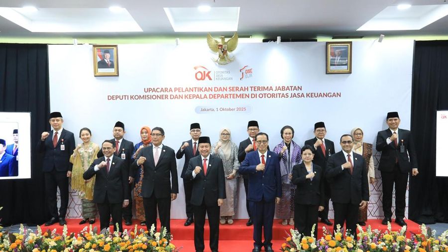Otoritas Jasa Keuangan (OJK) telah melantik sejumlah jabatan pimpinan Satuan Kerja pejabat setingkat Deputi Komisioner dan Kepala Departemen, Rabu (1/10/2025). (Dok. OJK)