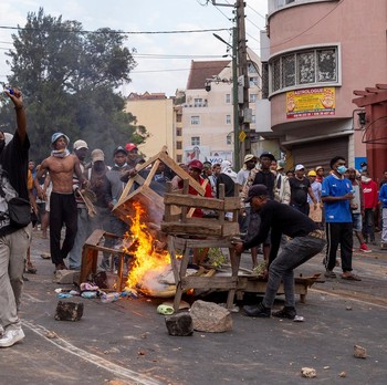 Chaos! Potret Gen Z Madagaskar Ngamuk Tuntut Presiden Mundur