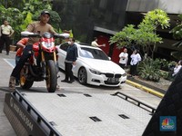 Penampakan Mobil-Motor Mewah Sitaan Kasus Kemnaker Masuk 